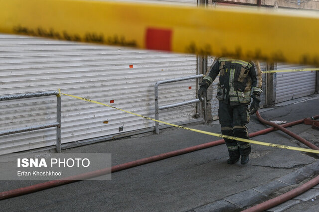 انفجار گاز در یک ساختمان مسکونی در اهواز؛ تلاش برای خارج کردن زیر آوارماندگان