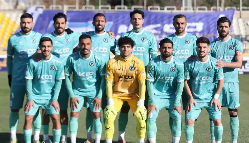 ترکیب پیکان برابر استقلال با سه تغییر