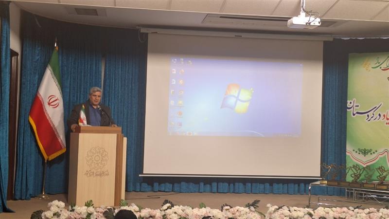 معاون استاندار کردستان: رسانهها خانوادهها را با خطرات مواد مخدر آشنا کنند