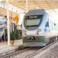 افزایش ظرفیت جابهجایی زائران جمکران با اختصاص ۱۲ رام قطار فوقالعاده