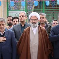 تمرکز مدیریت عالی سمنان بر کاهش فشارهای اقتصادی و شنیدن مطالبات مردمی