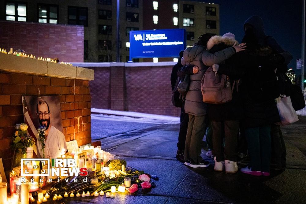 تجمع پرستاران آمریکایی برای گرامیداشت همکار کشته شده به دست پلیس