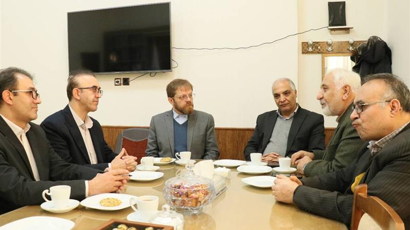 اخبار کوتاه/ مدیران دستگاههای فرهنگی اردبیل برای ترویج کتابخوانی همکاری میکنند