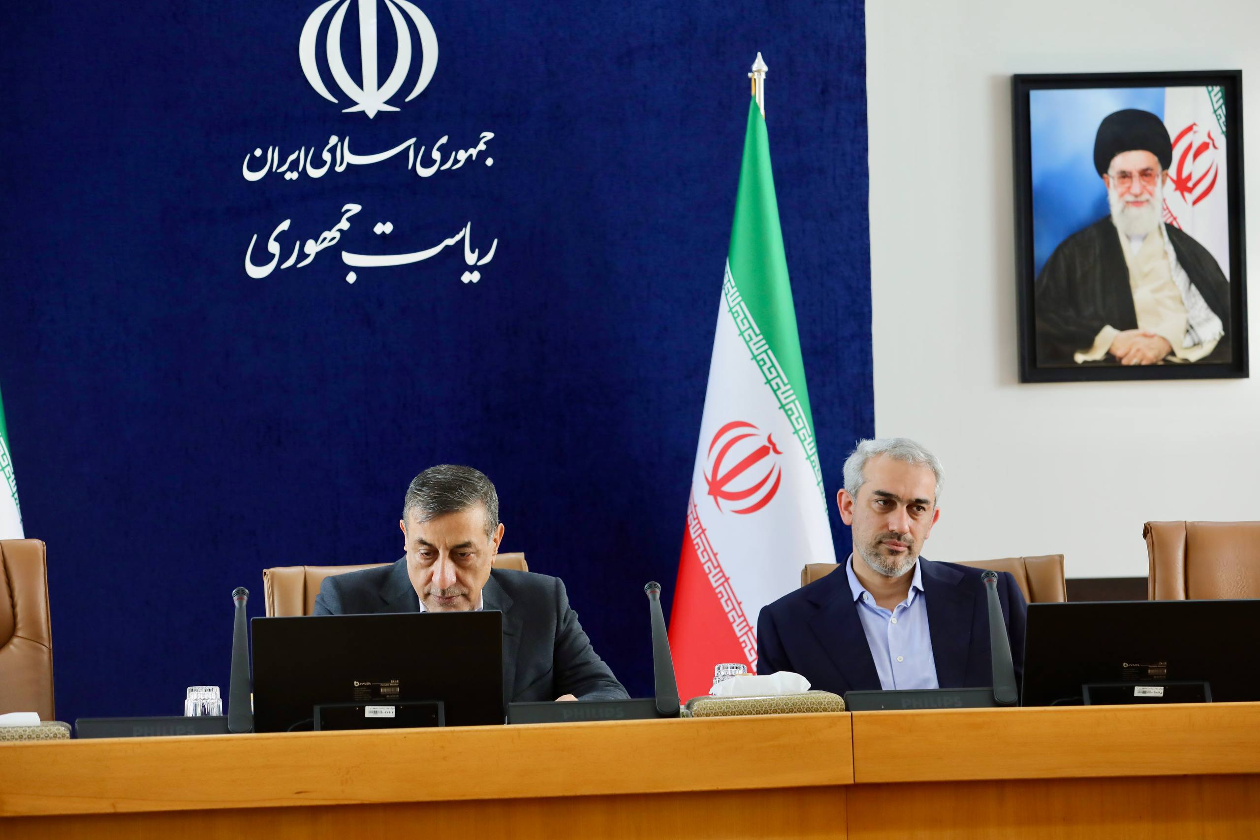 معاون اجرایی رئیسجمهور: هدف دولت، اختصاص هدفمند منابع بانکی به استانها است