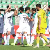 طلسم ناکامی‌های ذوب‌آهن با سرمربی جدید شکست؛ فرار گاندوها از قعر جدول