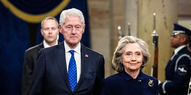 کلینتون و همسرش بر سر پرونده اپستین به کنگره میروند