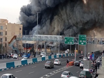 آتش&zwnj;سوزی در بازارچۀ جنت&zwnj;آبادِ تهران