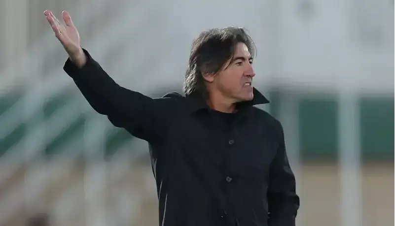 ساپینتو بازیکنان استقلال را به باد انتقاد گرفت!