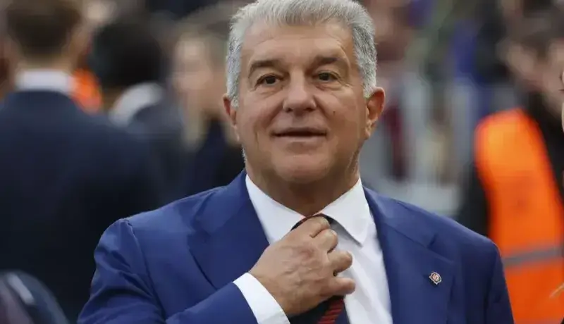 استعفای خوان لاپورتا از ریاست بارسلونا