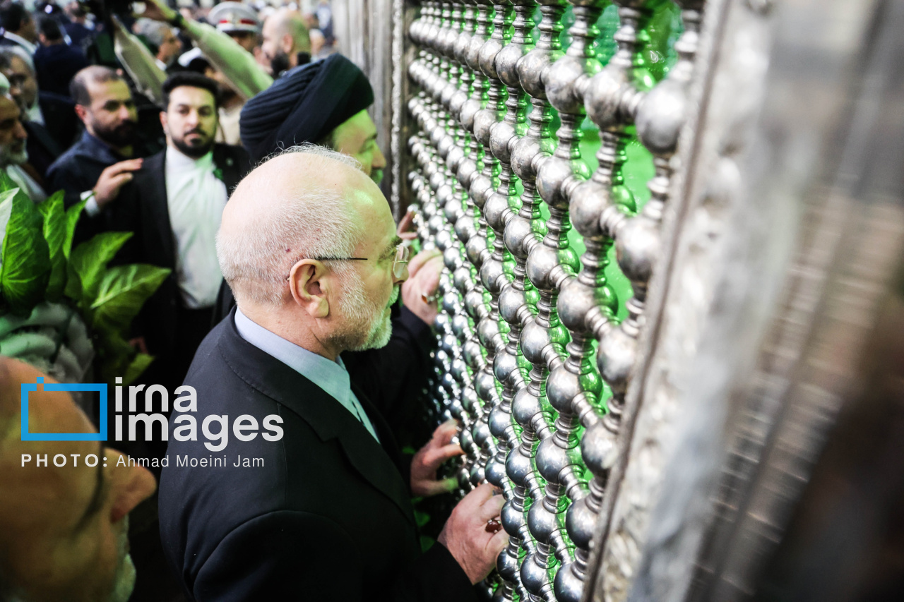 عکس/تجدید میثاق رییس و نمایندگان مجلس با آرمانهای امام راحل