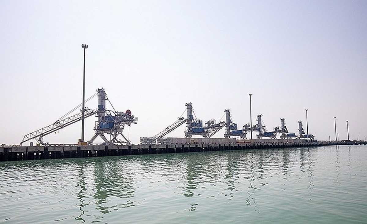 رکورد تخلیه کالای اساسی از کشتی در ایران شکسته شد