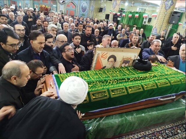 وداع مردم ورامین با پیکر ابوالشهید آیتالله سید مرتضی محمودی گلپایگانی