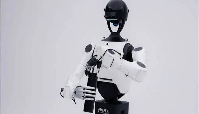 رونمایی از اولین ربات انساننما با توانایی کنترل حرکت لمسی