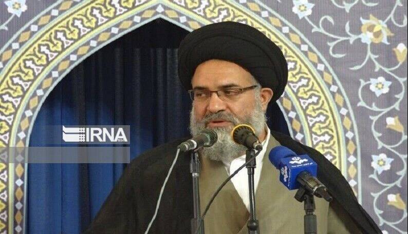 امام جمعه یاسوج: موانع سرمایهگذاری برداشته شود