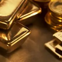 طلا با بیش از ۱۰۰ دلار افزایش قیمت به تعطیلات رفت