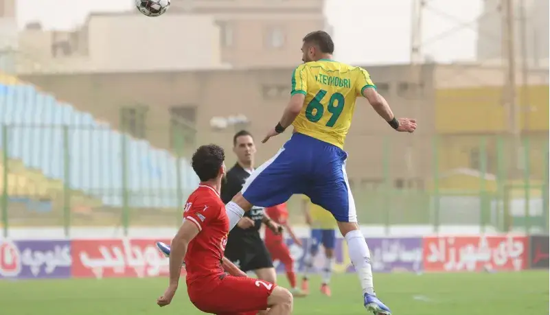 اتفاق ویژه در آبادان؛ فوتبال با گزارش عربی!