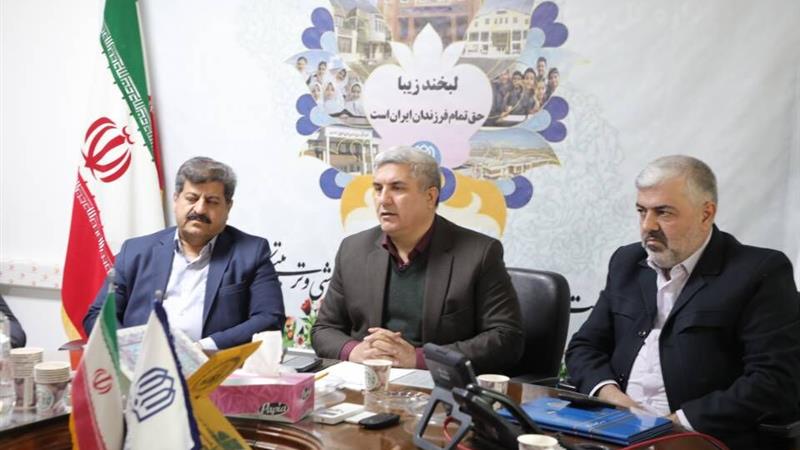 معاون استاندار: همکاری خیرین و مردم با دولت کلید تحقق عدالت آموزشی در کردستان است