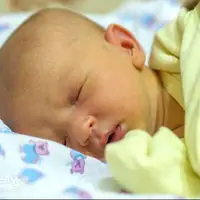 ۸۰ درصد نوزادان در هفته اول زندگی دچار زردی میشوند!