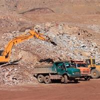 چرا با وجود تعداد معادن، میزان عوارض حمل در سمنان مطلوب نیست؟