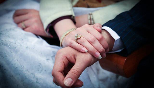 ازدواج دانشجویی؛ تلاطم میان رضایت، مسئولیت و چالش