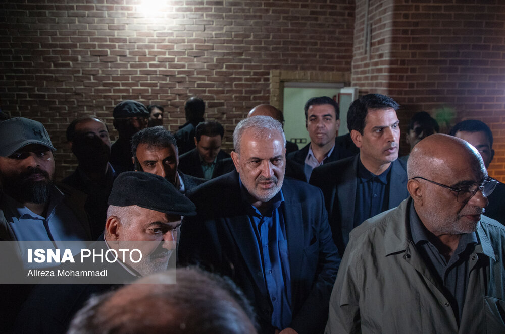 عکس/ سفر وزیر نیرو به خوزستان