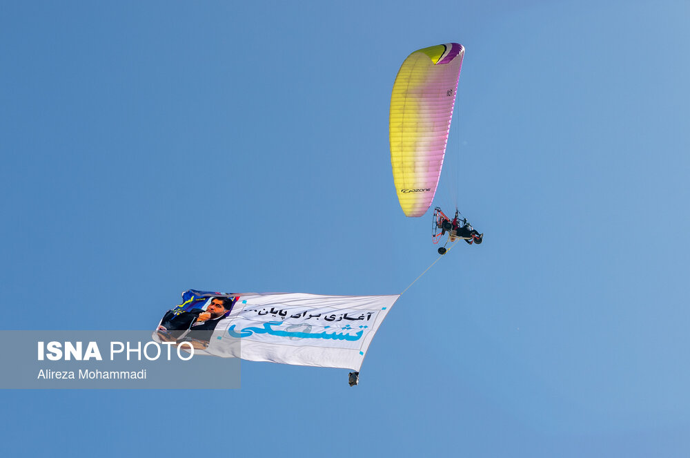 عکس/ سفر وزیر نیرو به خوزستان