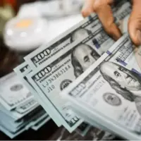 پیشبینی قیمت دلارِ فردا «پنجشنبه»؛ ارز در ایستگاه مذاکرات فریز شد؟