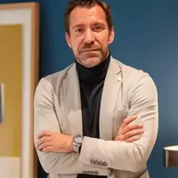 مسی روی بنر جنجالی علیه خوان لاپورتا!