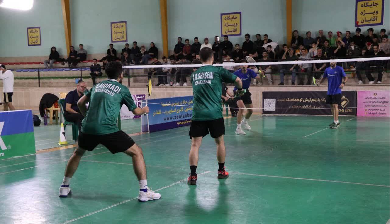 پیروزی تیم بدمینتون درخشان زنجان مقابل رعد پدافند هوایی کرمان در لیگ برتر کشور