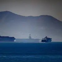 ورود ناو هواپیمابر جرالد فورد به تنگه جبلالطارق