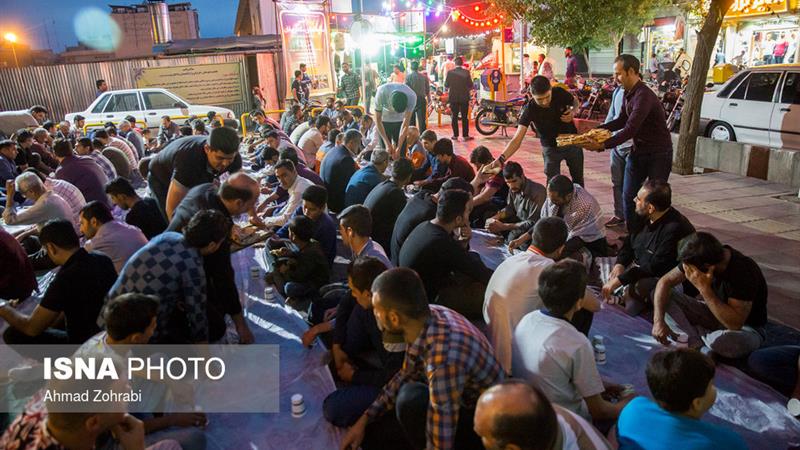 استاد حوزه: ماه رمضان، یک اردوگاه تربیتی برای اصلاح زیست اخلاق اجتماعی است