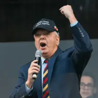 لیندسی گراهام: مشاوران ارشد ترامپ مخالف حمله به ایران هستند