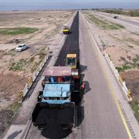 لکهگیری با آسفالت گرم و ایمنسازی محورهای کوهستانی سقز در جریان است