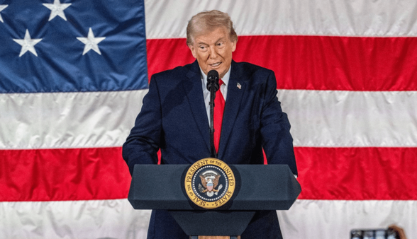 ترامپ خطاب به گرینلندیها: کشتی بزرگ در راه است!