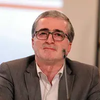 رئیس اتاق اصناف: هفتاد درصد اقتصاد ما هیچ ربطی به ارز خارجی ندارد