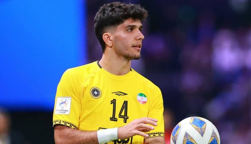 سپاهان در بحران دفاع راست