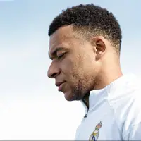 احتمال غیبت امباپه در بازی برگشت با بنفیکا