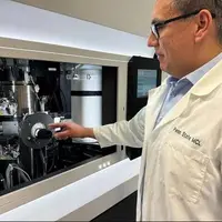 تولید پلاستیکی رسانا با عملکرد الکتریکی مشابه بافت انسانی