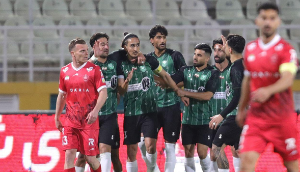 خارجیهای پرسپولیس و تراکتور محروم شدند