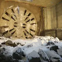 تونل مترو شیراز به کلبه سعدی رسید