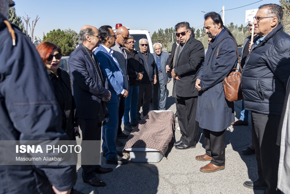 تشییع پیکر علی باباچاهی - بهشت سکینه کرج