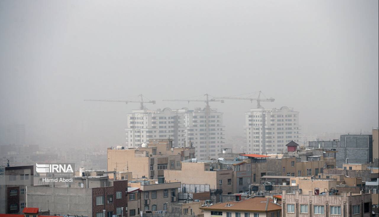 تداوم وزش باد همراه با افزایش دما در تهران