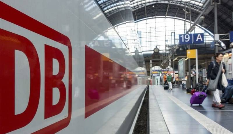 اعتصابهای گسترده، حمل و نقل عمومی آلمان را فلج کرد