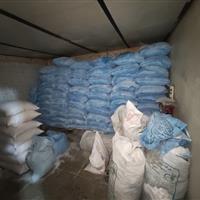 شناسایی انبارهای متخلف در قم و توقیف کالاهای قاچاق در گشت مشترک بازرسی