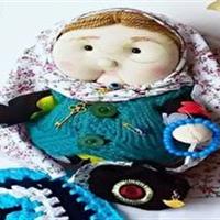 عروسکهای بومی و محلی با پوشش لباس محلی استان زنجان، جلوهای از هنر دست هنرمند ابهری