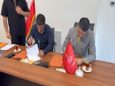 امضا تفاهمنامه بین باشگاه پرسپولیس و فدراسیون کشتی