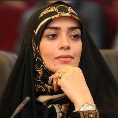 اشکهای الهام چرخنده؛ آقایمان نیست، ولی هست