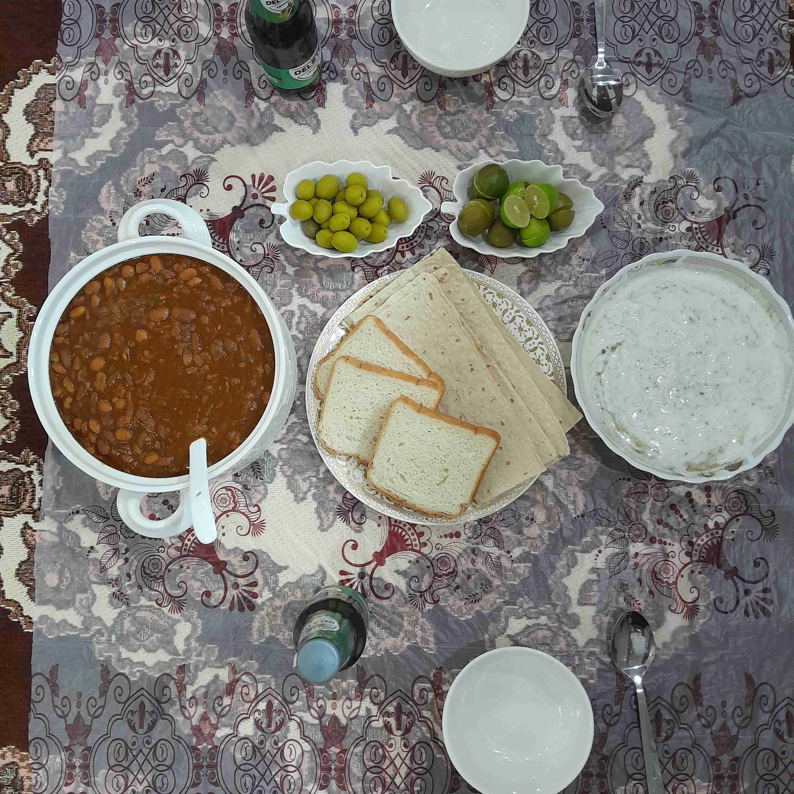 خوشمزه نهارامروزمون خوراک لوبیابامخلفات،نوش نگاه پرمهرتان 😋😋🌺🌺🌹🍀ازنورمحمدی دلم مسروراست،پیوسته بگوتوبرمحمدصلوات ولادت حضرت محمد مصطفی مبارک💫💫💫🌺🌺🌺🌹🌹🌹🌻🌻دستپخت کدبانوی عزیزومهربان خونم 🫶🤍❤️💓💕💚🫶🥰🥰😘🫶🤍