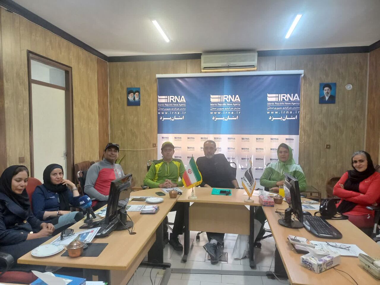 کوهنوردان یزدی، آرارات را فتح کردند؛ معطلی پنج ساعته در مرز