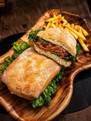 طرز تهیه ساندویچ مرغ سالاد سزار